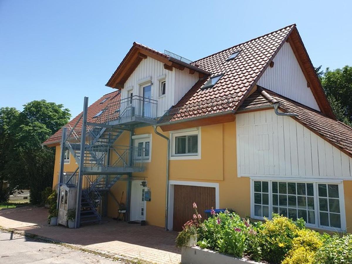 Apartamento Yogahaus Prasaad Engen Exterior foto